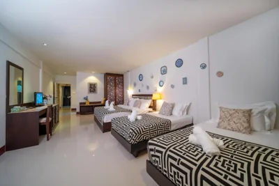 Familienzimmer mit eigenem Bad — Nyonya Maison Boutique Hotel Phuket Old Town